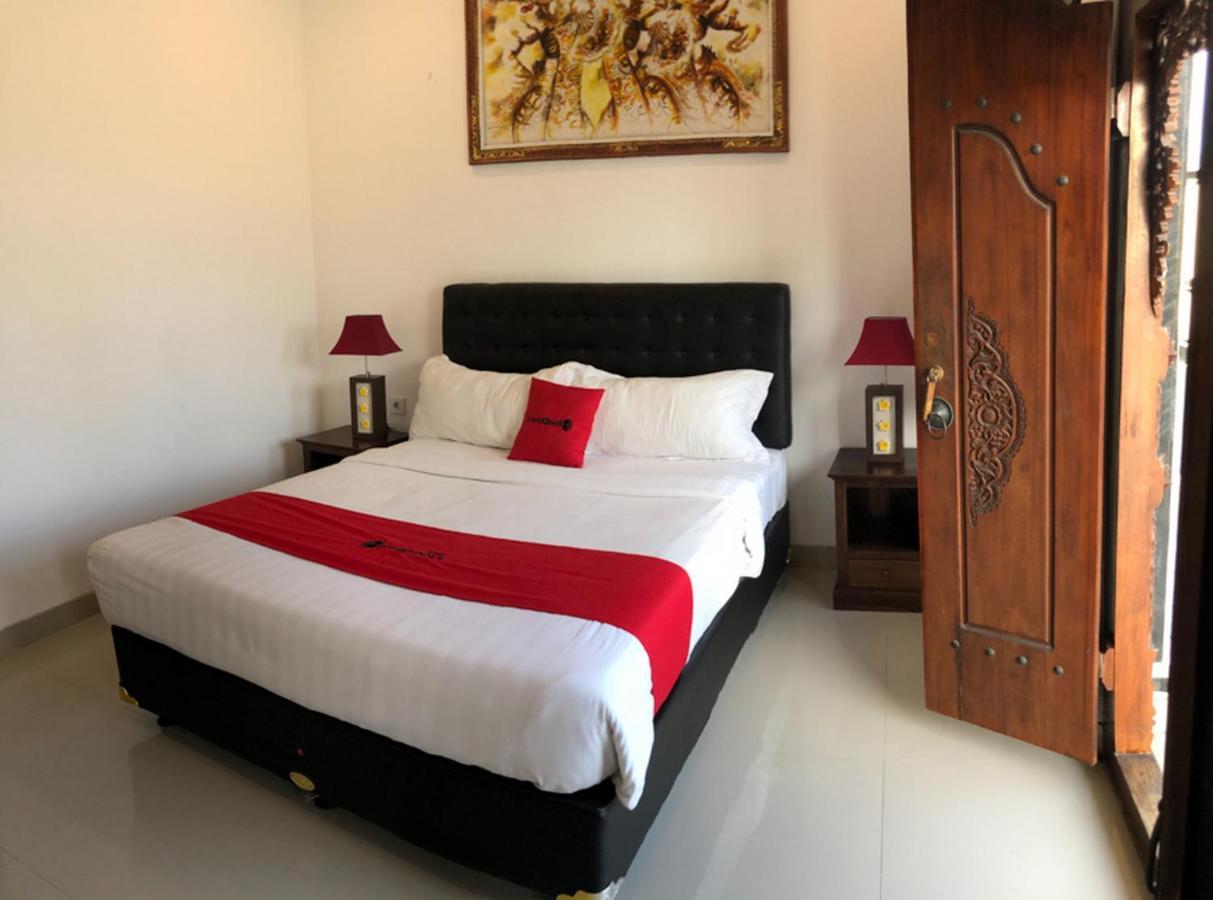 Reddoorz Plus Near Dreamland Beach Jimbaran Esterno foto