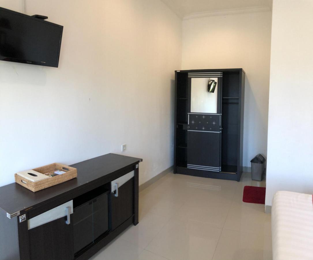Reddoorz Plus Near Dreamland Beach Jimbaran Esterno foto