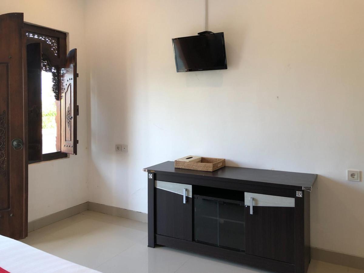Reddoorz Plus Near Dreamland Beach Jimbaran Esterno foto